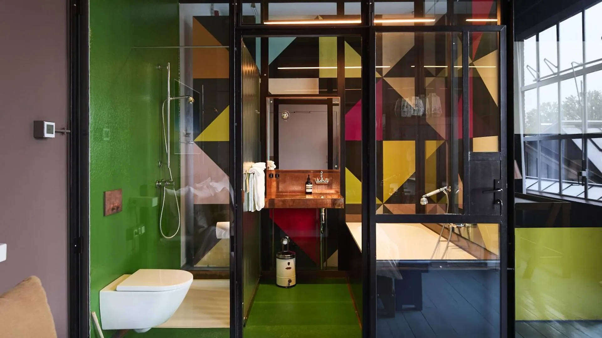 Hotel Piet Hein Eek Eindhove 0*,