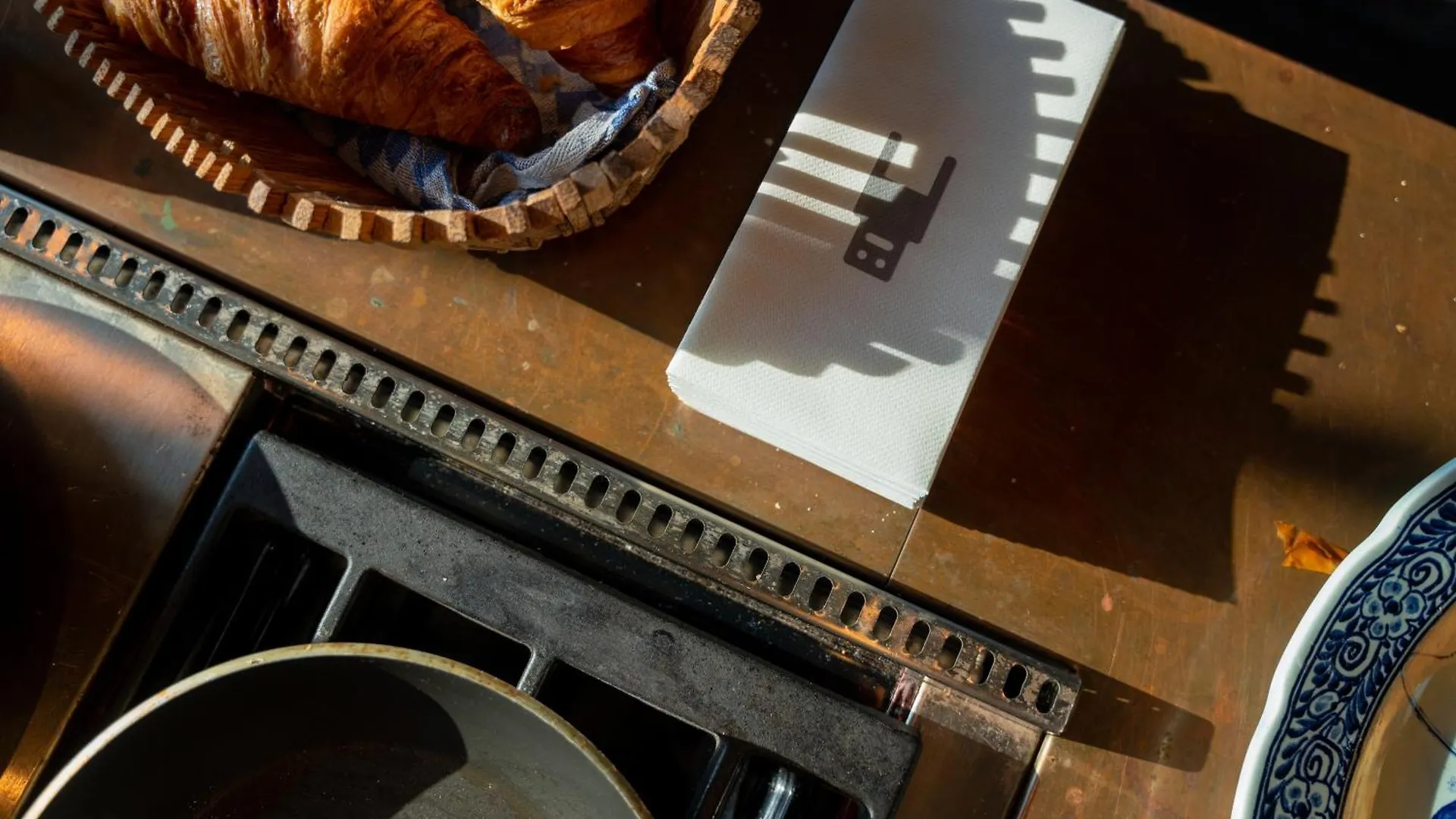 Hotel Piet Hein Eek Eindhove 0*,  Hollandia